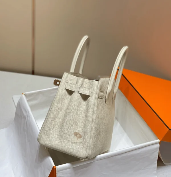 شنطة Hermès Birkin