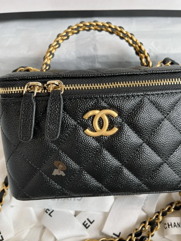 شنطة Chanel Classic