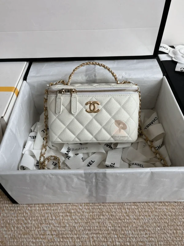 شنطة Chanel Classic