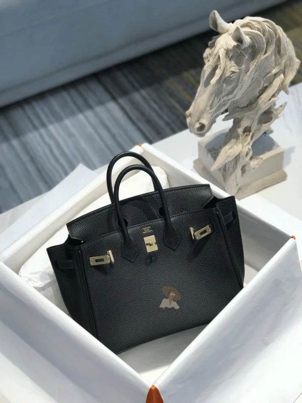 شنطة Hermès Birkin