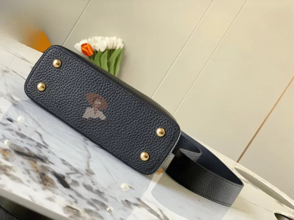 Louis Vuitton Capucines Mini ماستر كوالتي